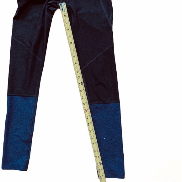 Outdoor Voices Dipped Colorblock 7/8 Leggings Charcoal Navy Size XS - Picture 11 of 12